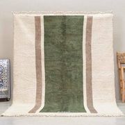 Traditional handmade Atlas Moroccan rug size 200/300 cm.