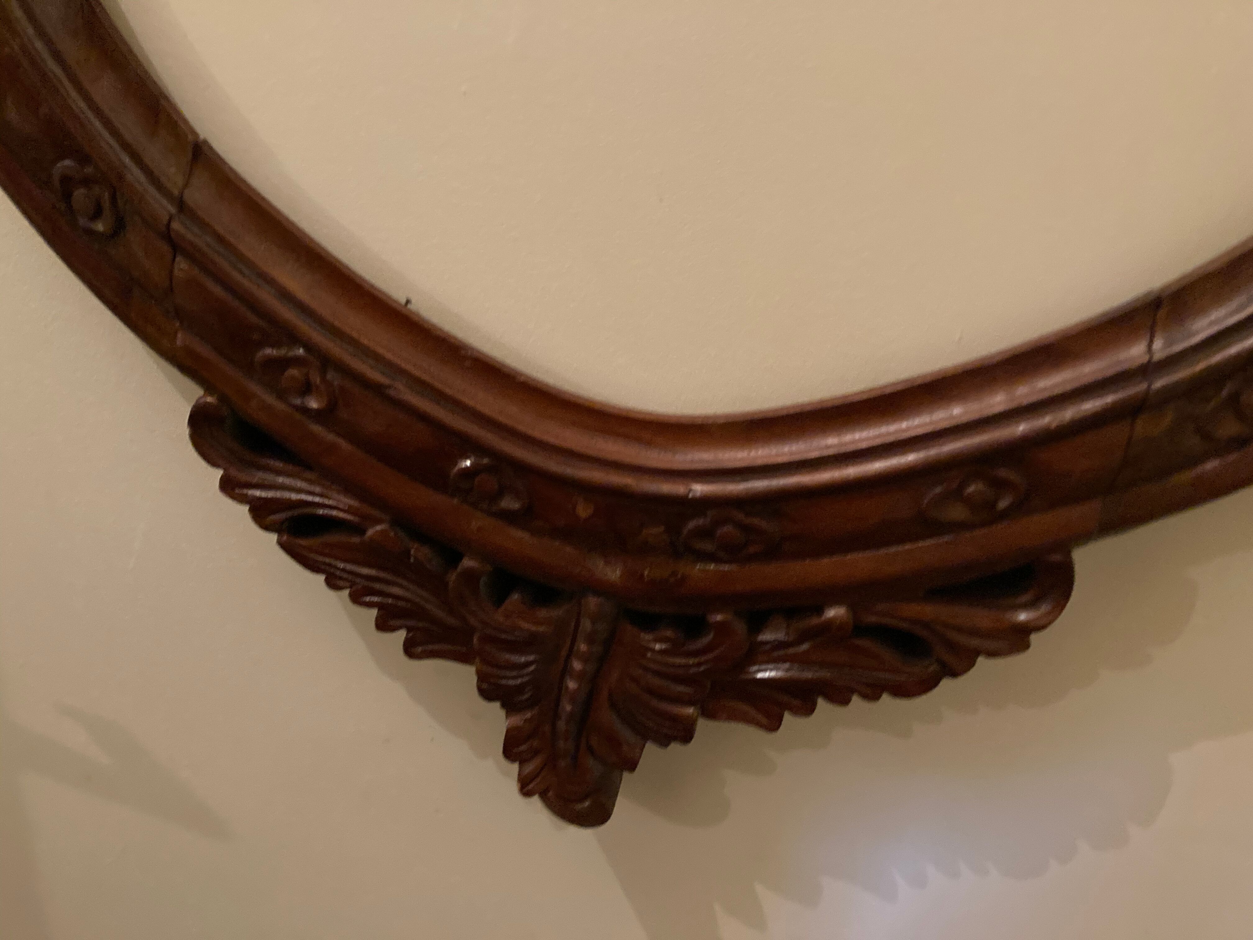 Wooden oval frame