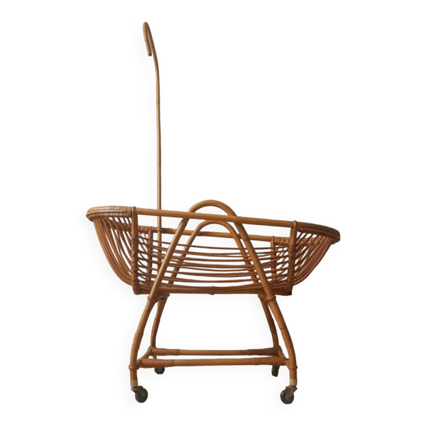 Berceau en rotin vintage couffin sur roulettes rétro design scandinave lit bébé