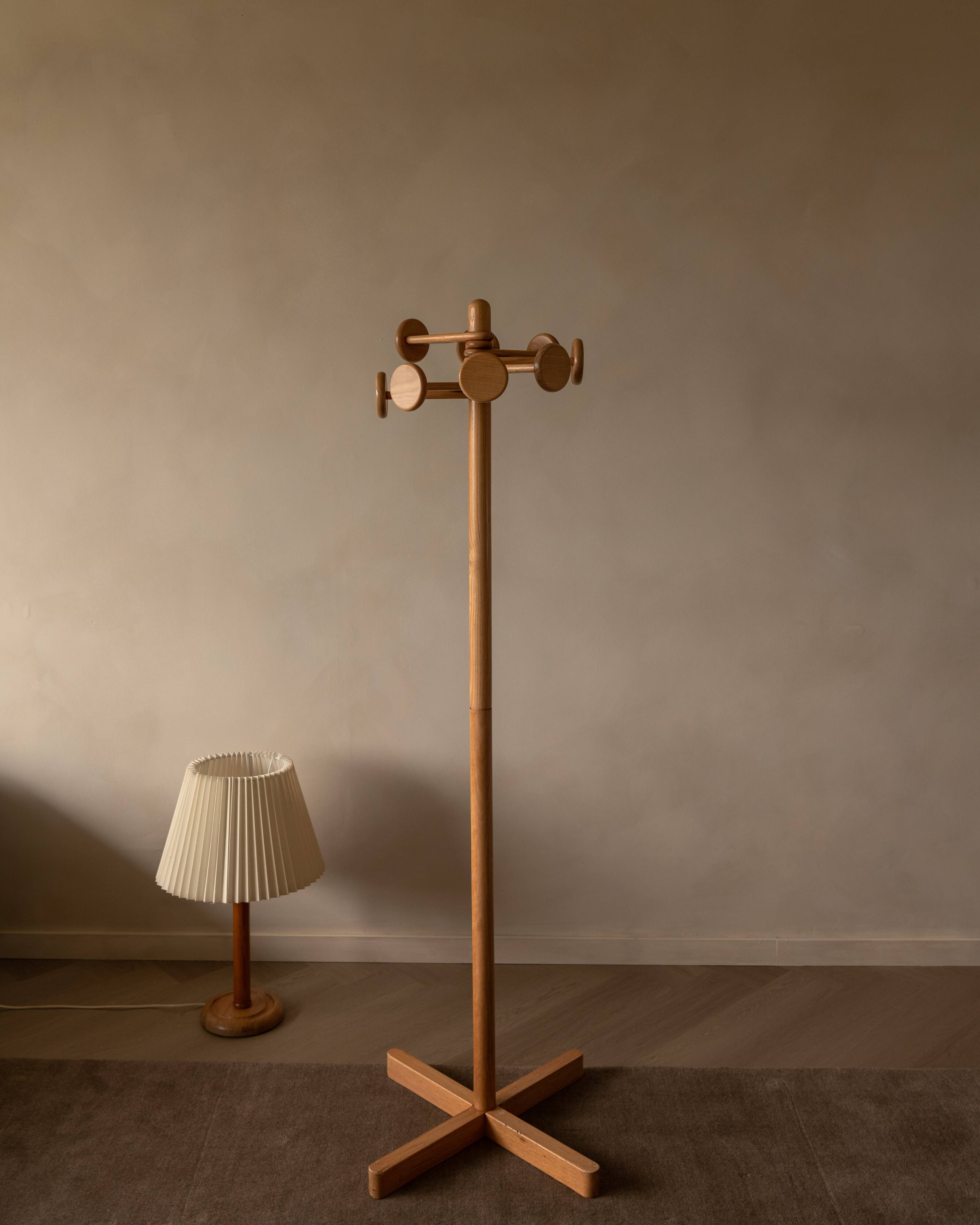 Porte-manteau vintage en bois Hank Loewenstein – porte-manteau sculptural des années 1970