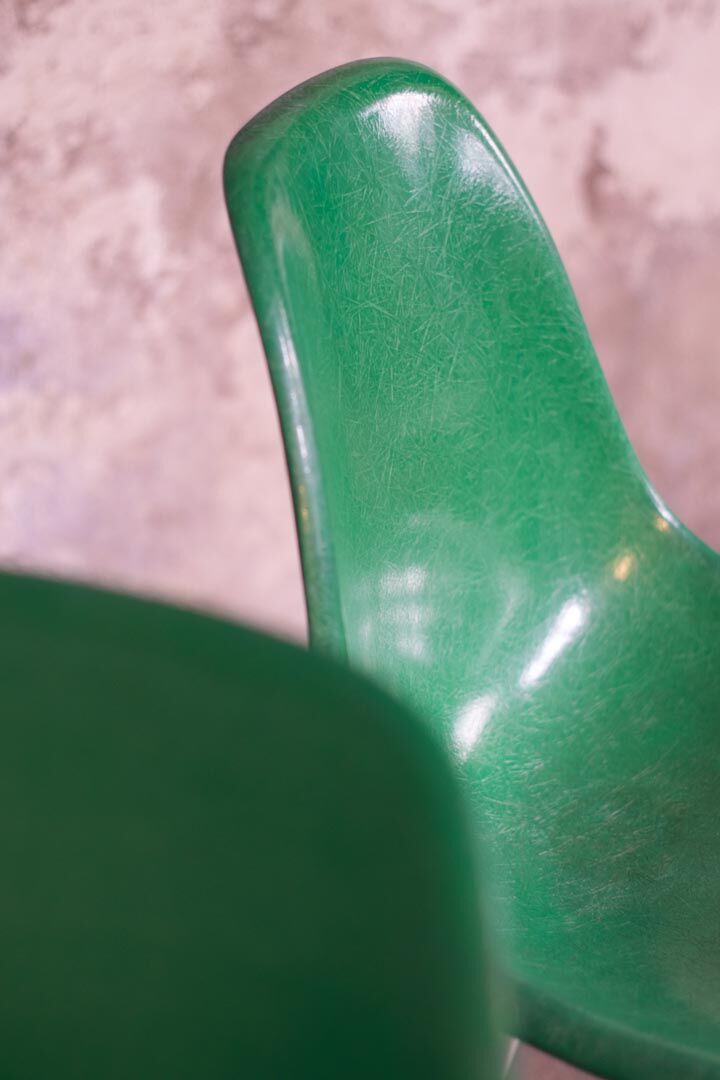 12 Vintage DSX Chairs Fiberglass Charles and Ray Eames / Herman Miller 1960'