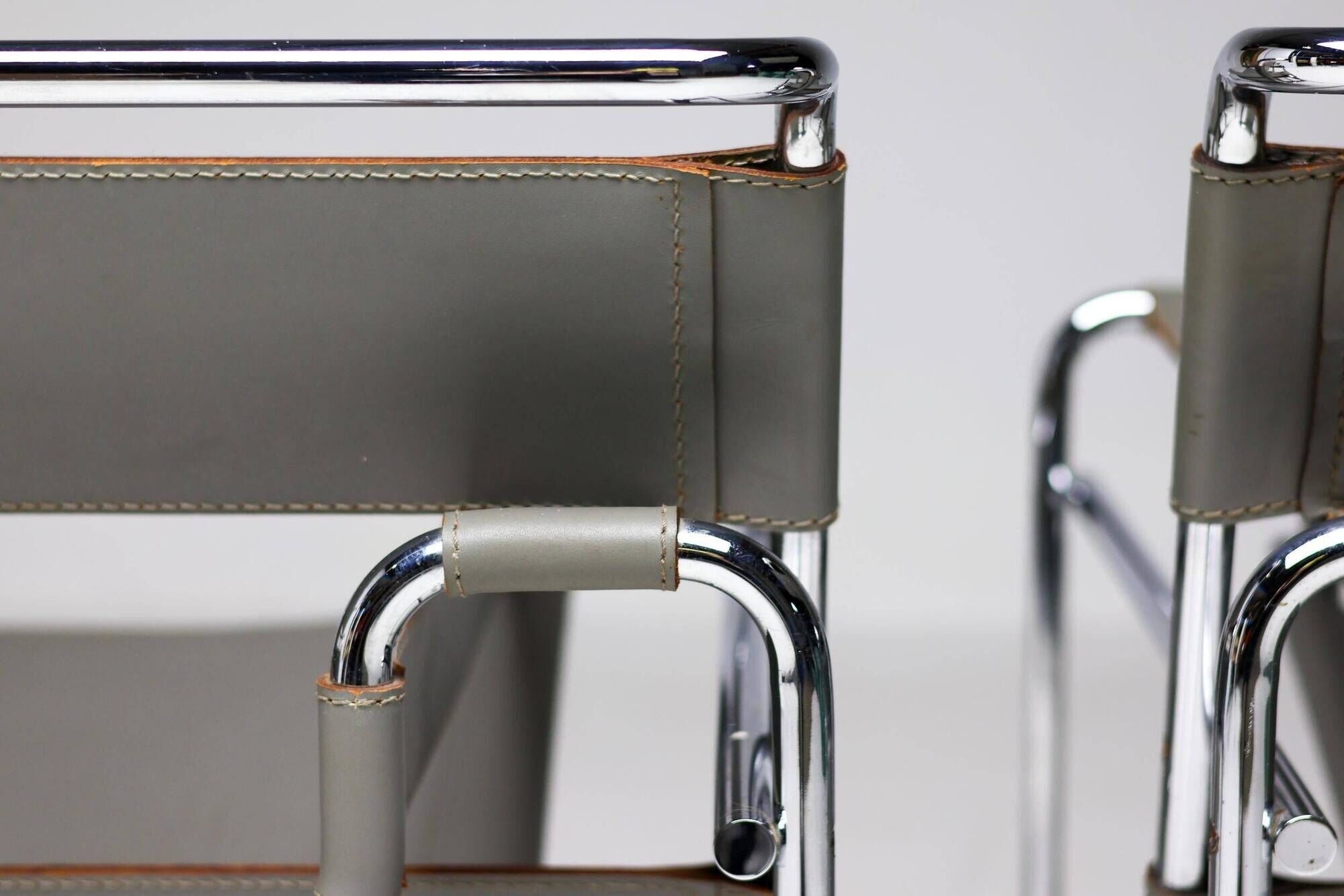 Wassily chair in grey leather by Marcel Breuer for Gavina, 1960, signed.
