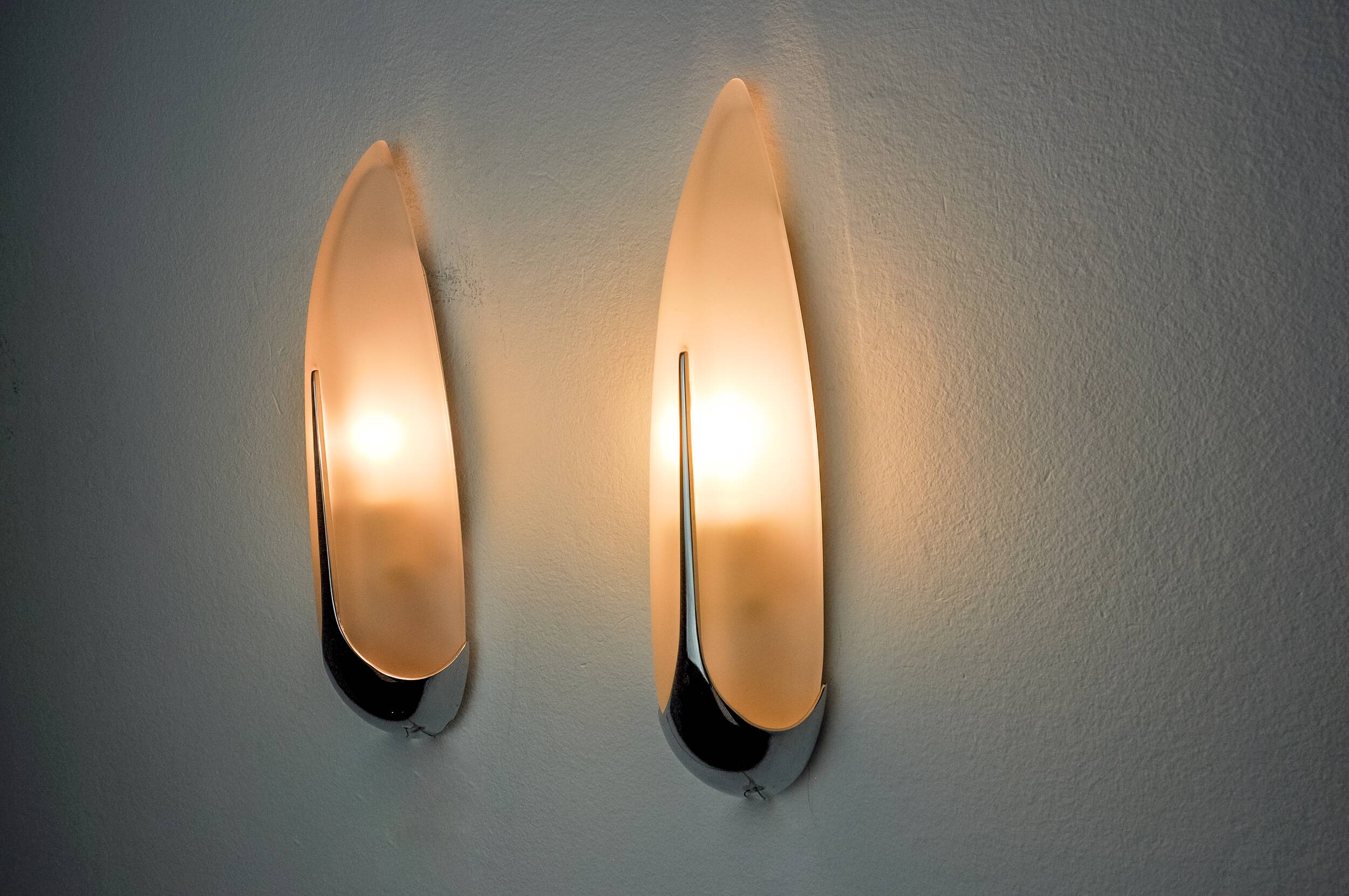 Pair of "epis" wall lights by idearte, smoked glass and silver metal, Spain, 1980
