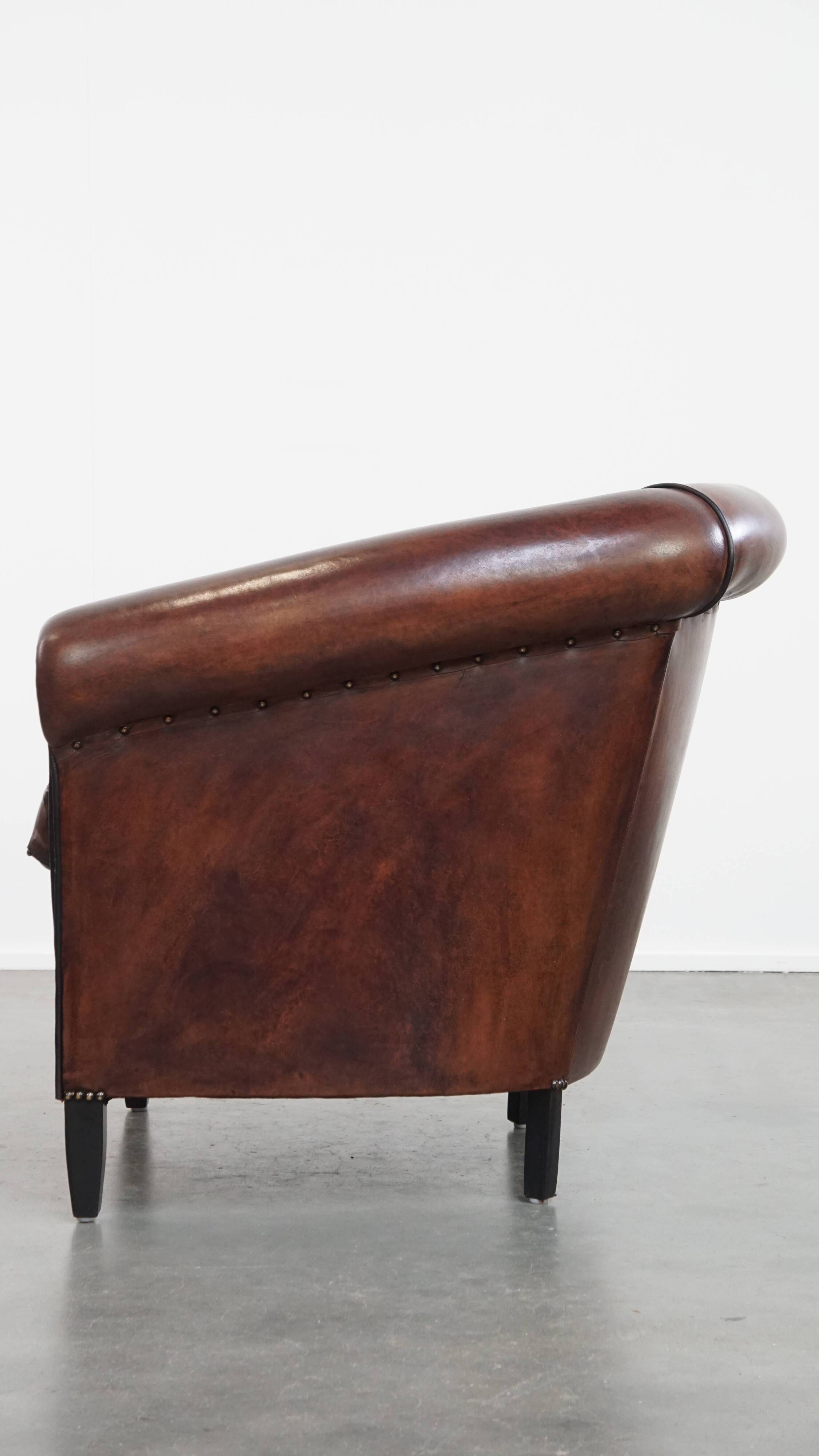Sheepskin Leather Club Chair with Black Piping