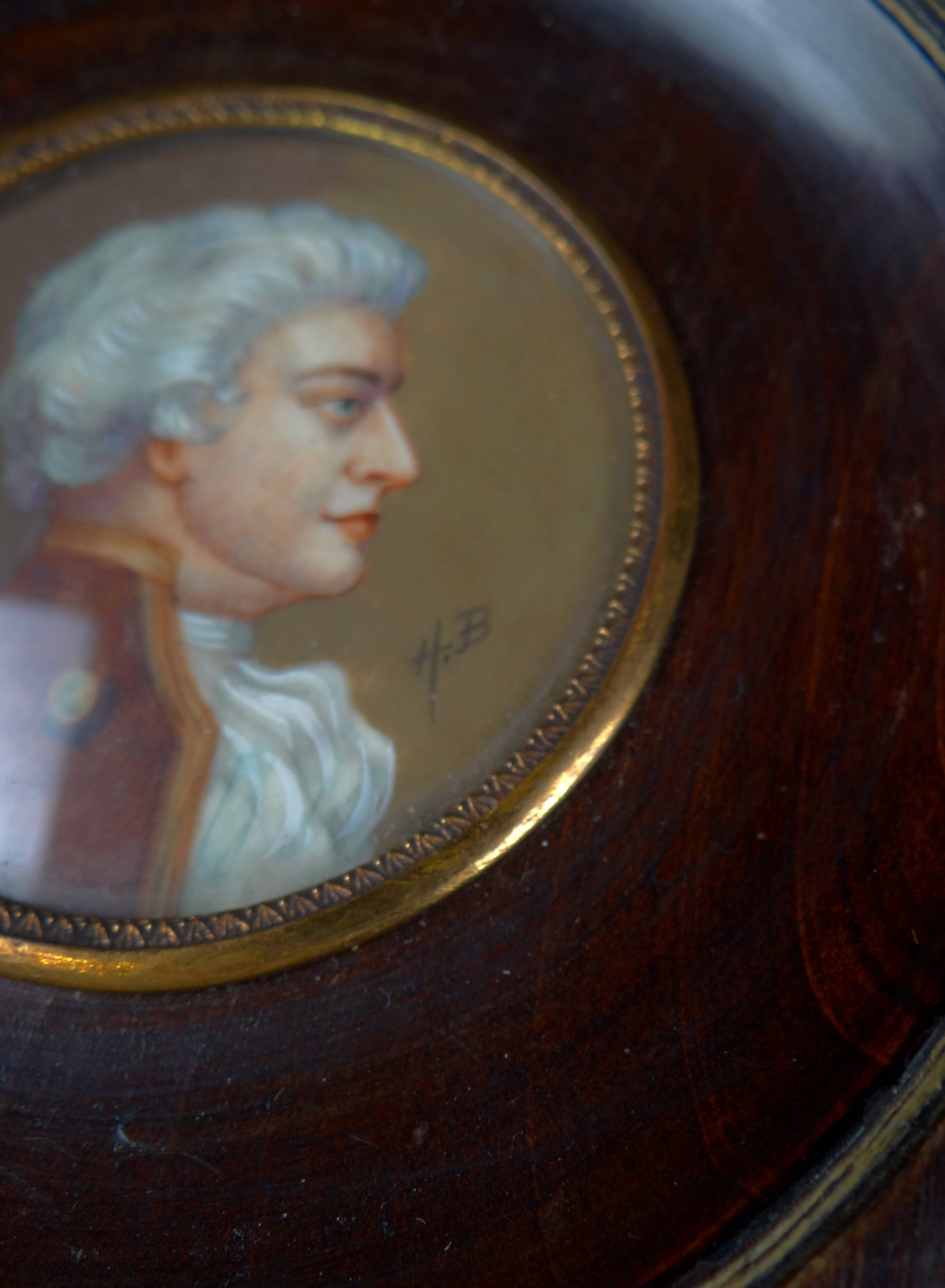 Miniature gouache portrait, 19th century, of an aristocratic man in profile