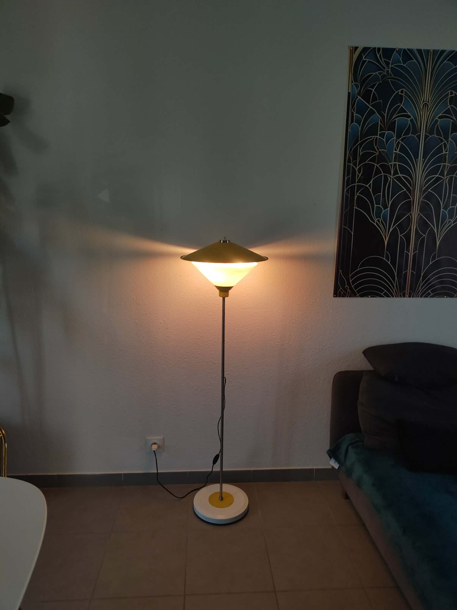Vintage floor lamp 1980