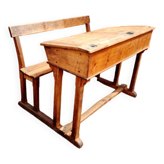 Double wooden school desk