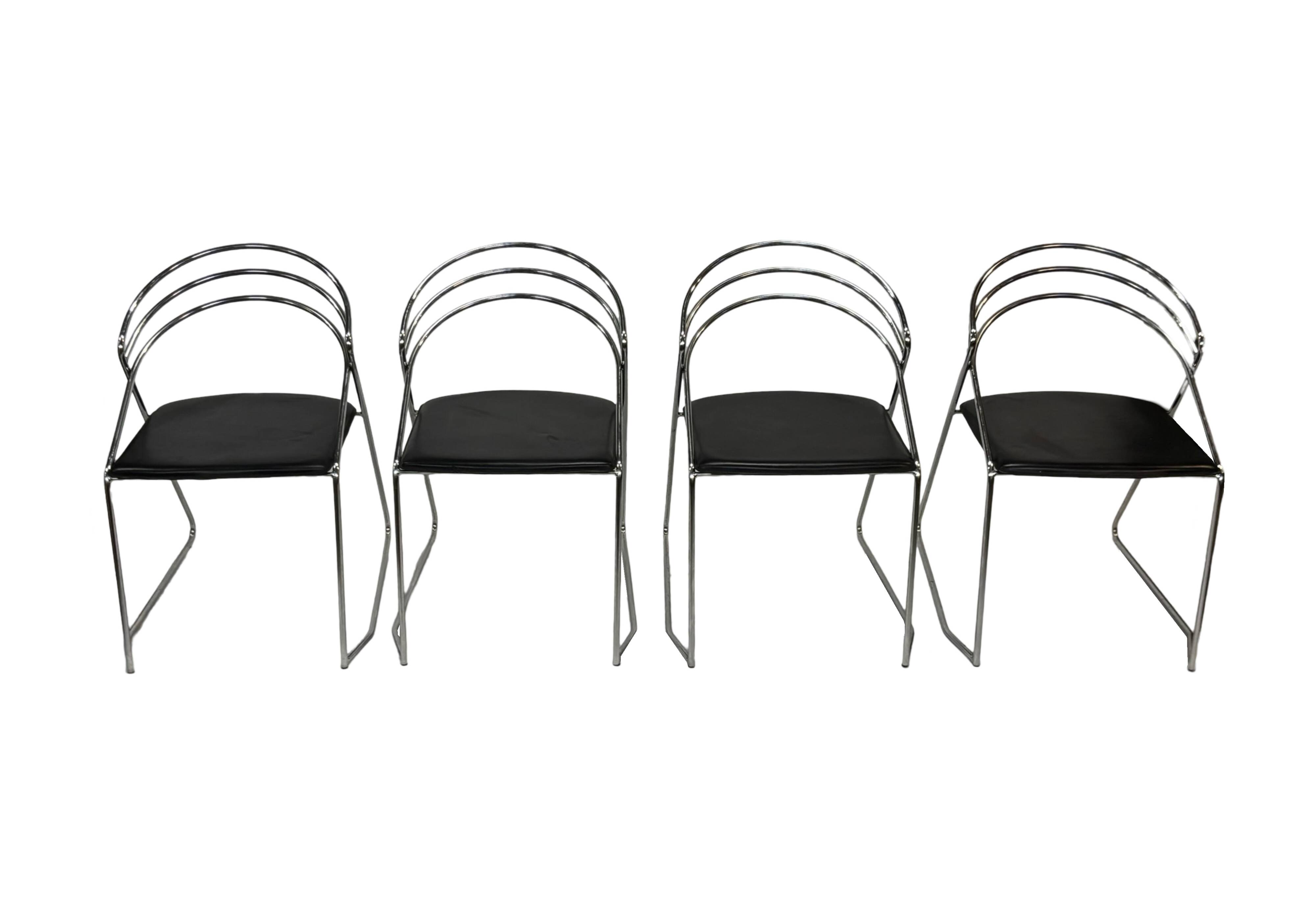 4 chaises minimalistes en fil d'acier chromé, années 80
