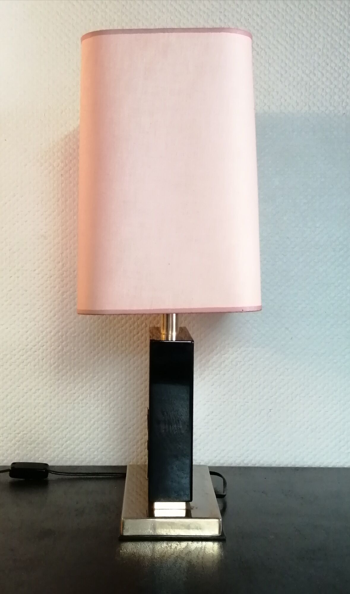 Table lamp, in lacquered wood and brass by Jean Claude Mahey 1970