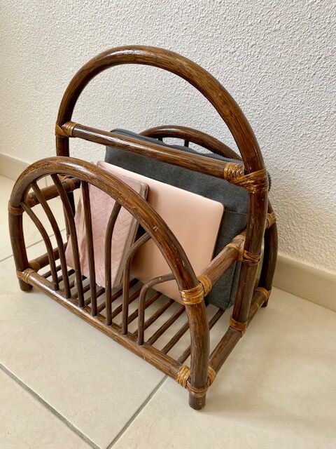 Rattan magazine door