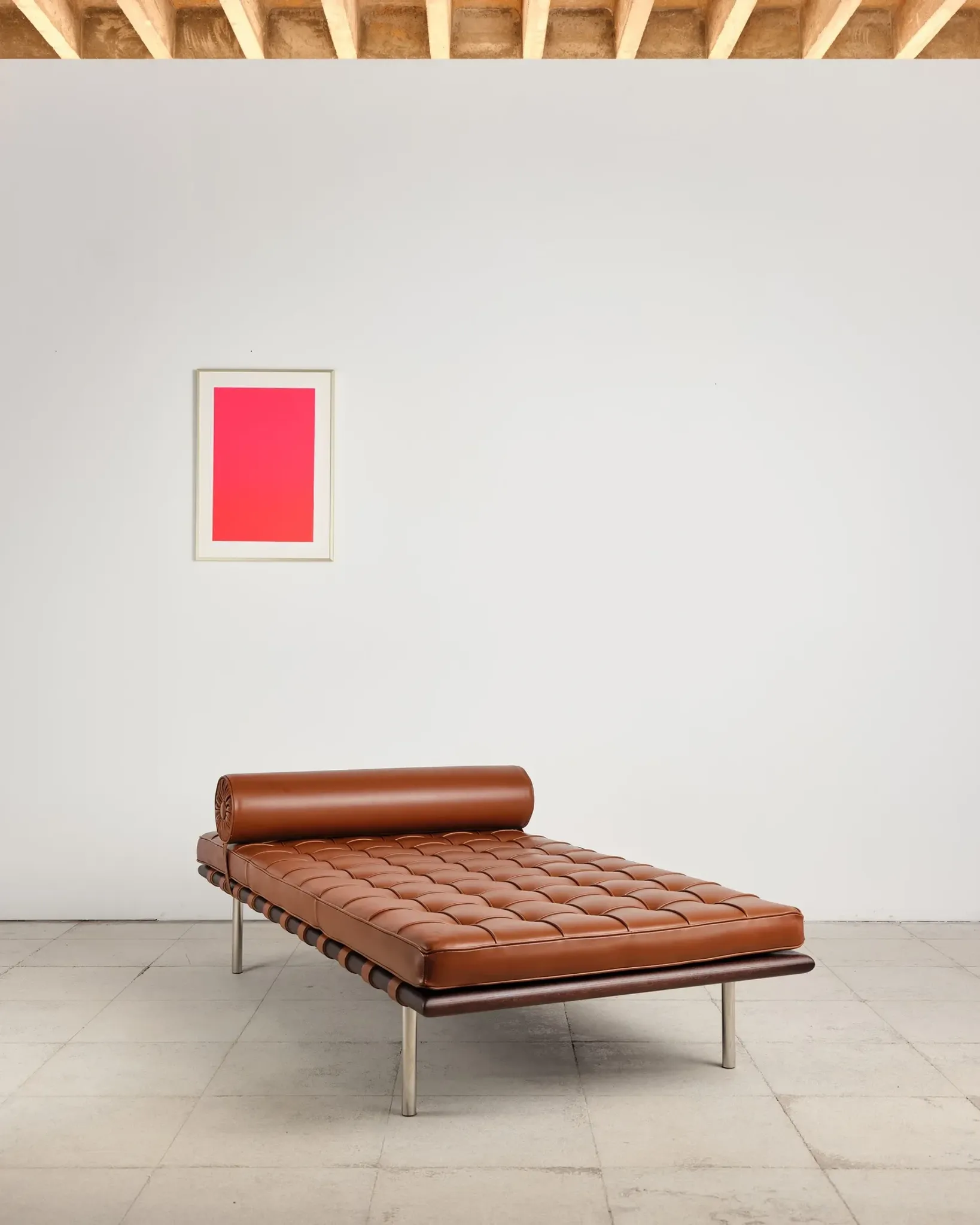 Meridian Barcelona in leather by Mies van der Rohe, Knoll International