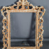 Italian frame nineteenth century. carved wood gilding gold leaf of leaf origin foliage 38,5x28,7 cm SB