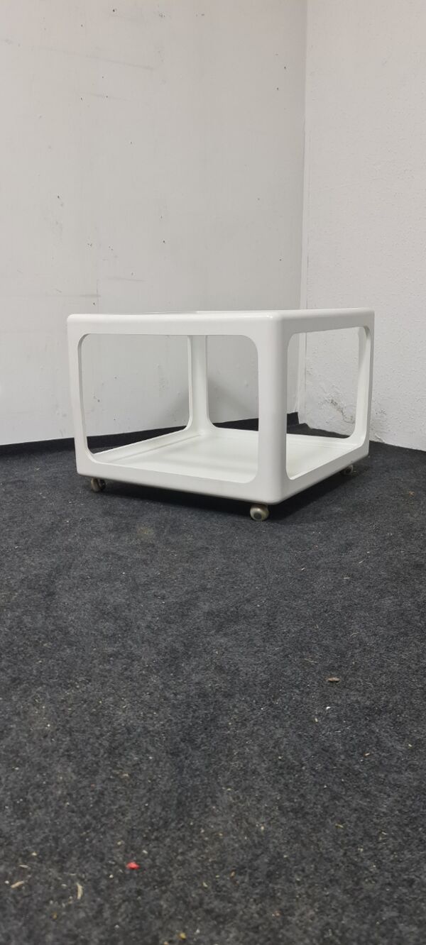 Table basse vintage spaceage par Peter Ghyczy pour Horn Collection