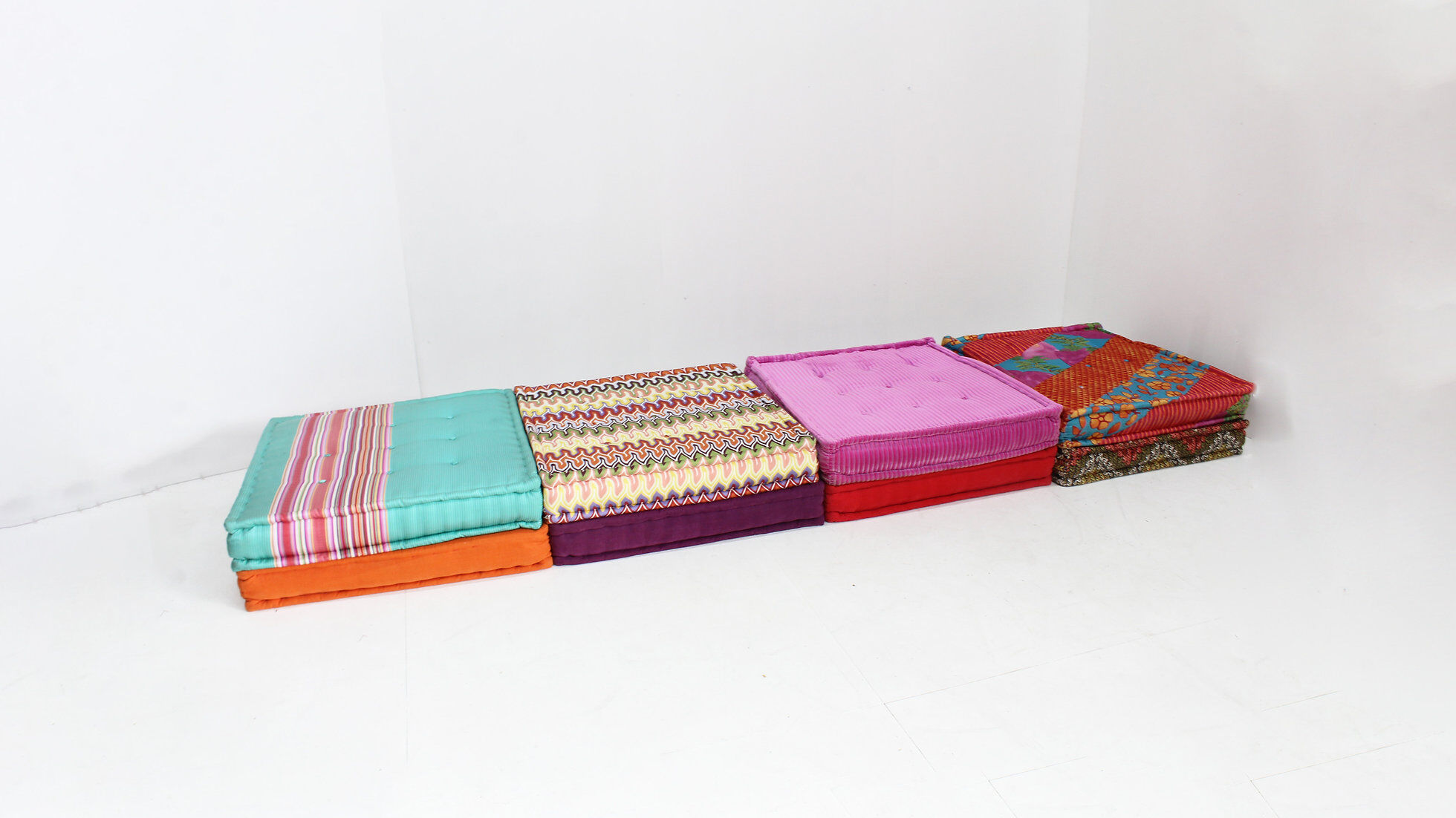 Canapé Mah Jong Roche Bobois design Kenzo Takada par Hans Hopfer, ensemble de 11.