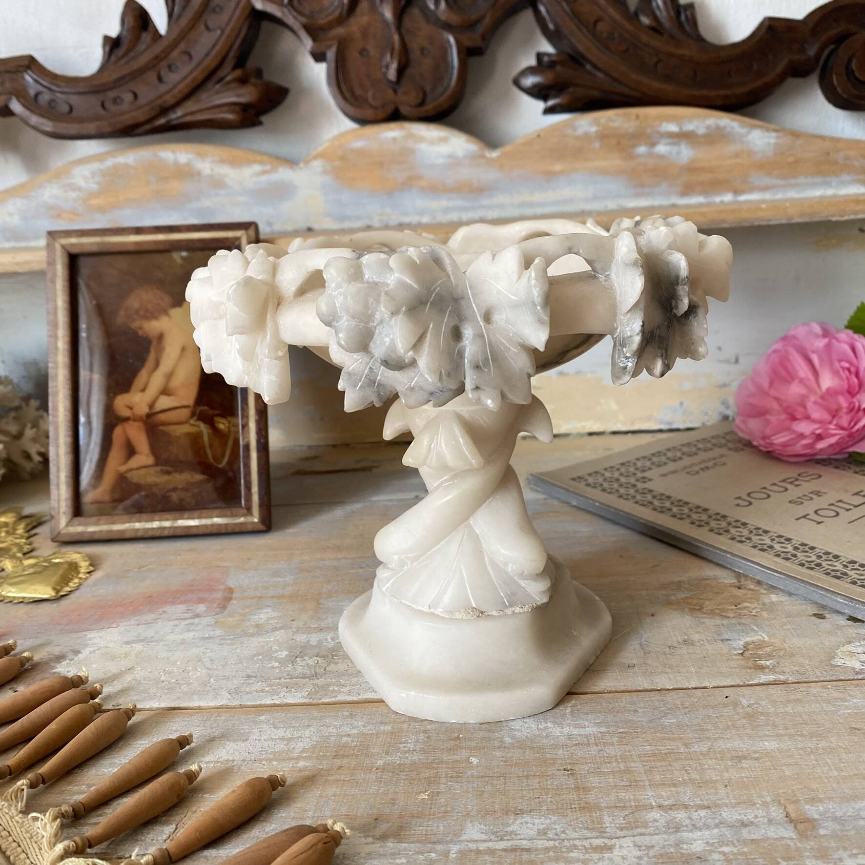 Coupe ancienne sur pied en albâtre , marbre  XIXe siècle