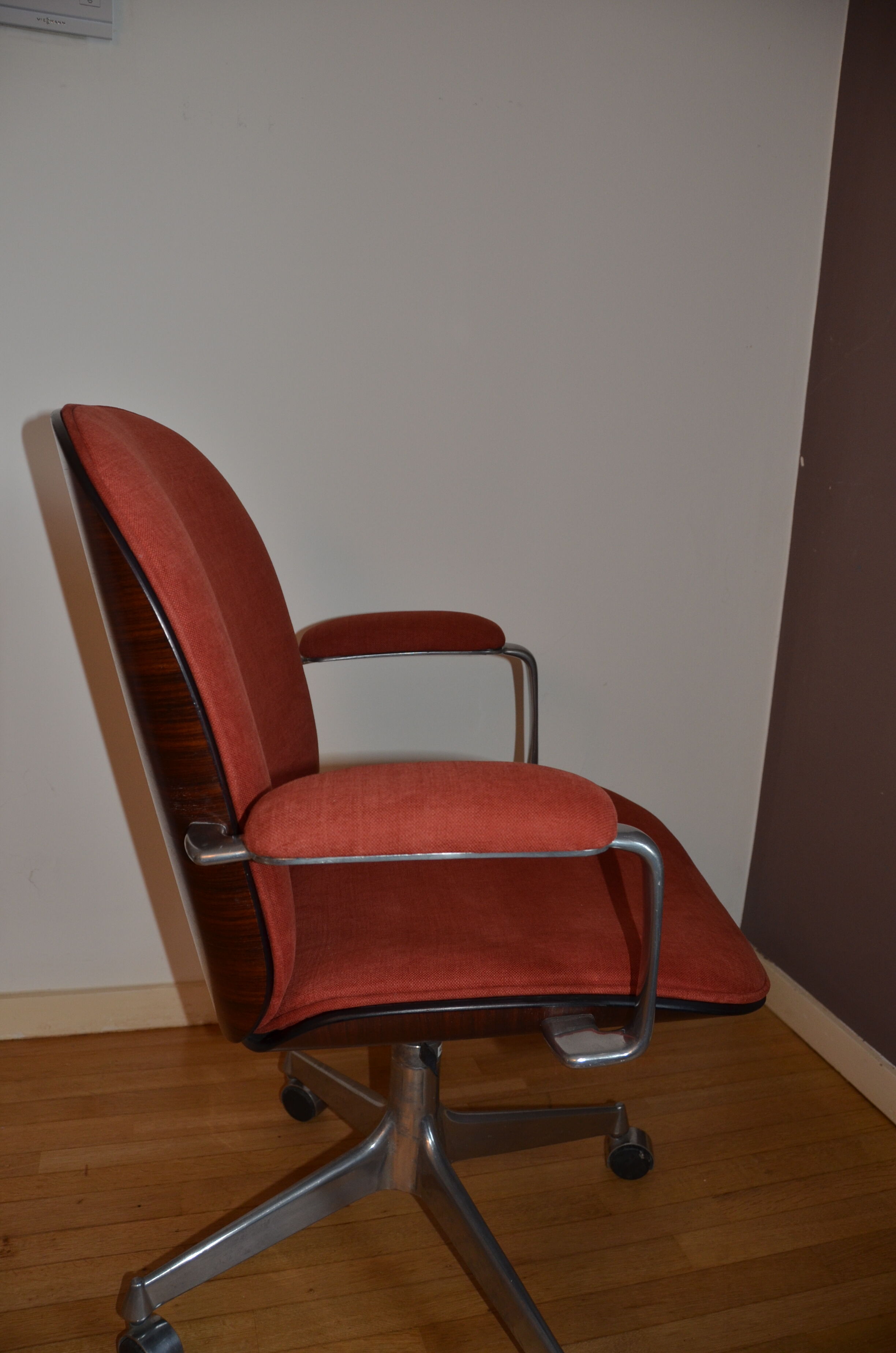 Ico Parisi office chair for MIM