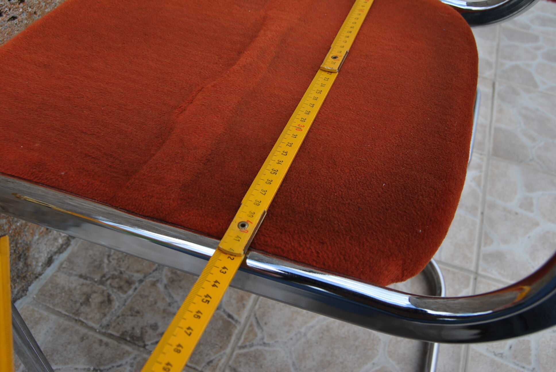 Pair of orange velvet chairs Roche Bobois 70s