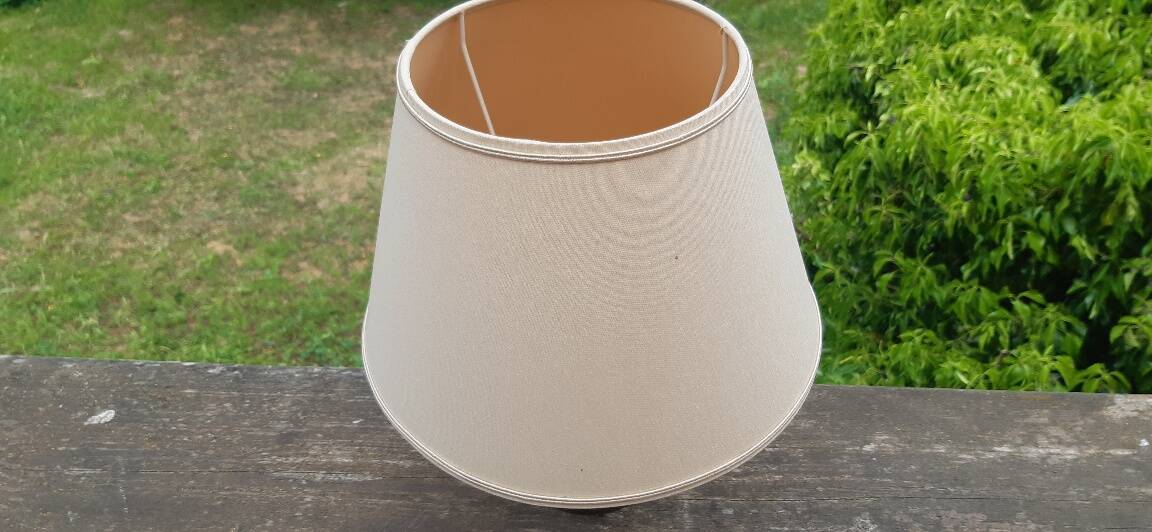 Art Deco turned wood lamp