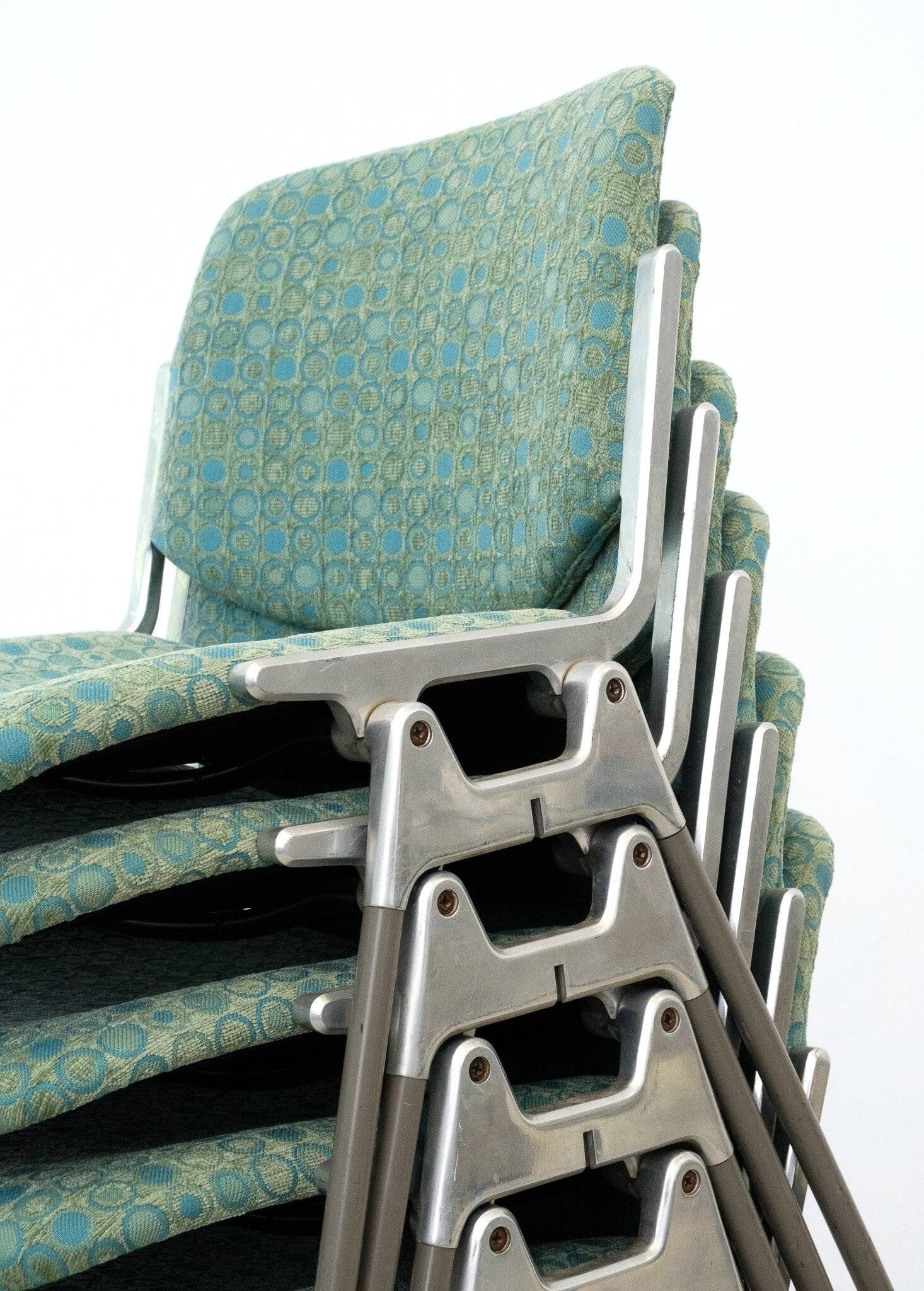 Set of Six Castelli (DSC 106) stacking dining chairs by Giancarlo Piretti from 1965, Italy