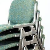 Ensemble de six chaises de salle à manger empilables Castelli (DSC 106) par Giancarlo Piretti de 1965, Italie