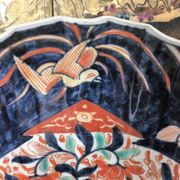 Imari porcelain dish from Japan in the shape of a scallop shell Blue, red and turquoise