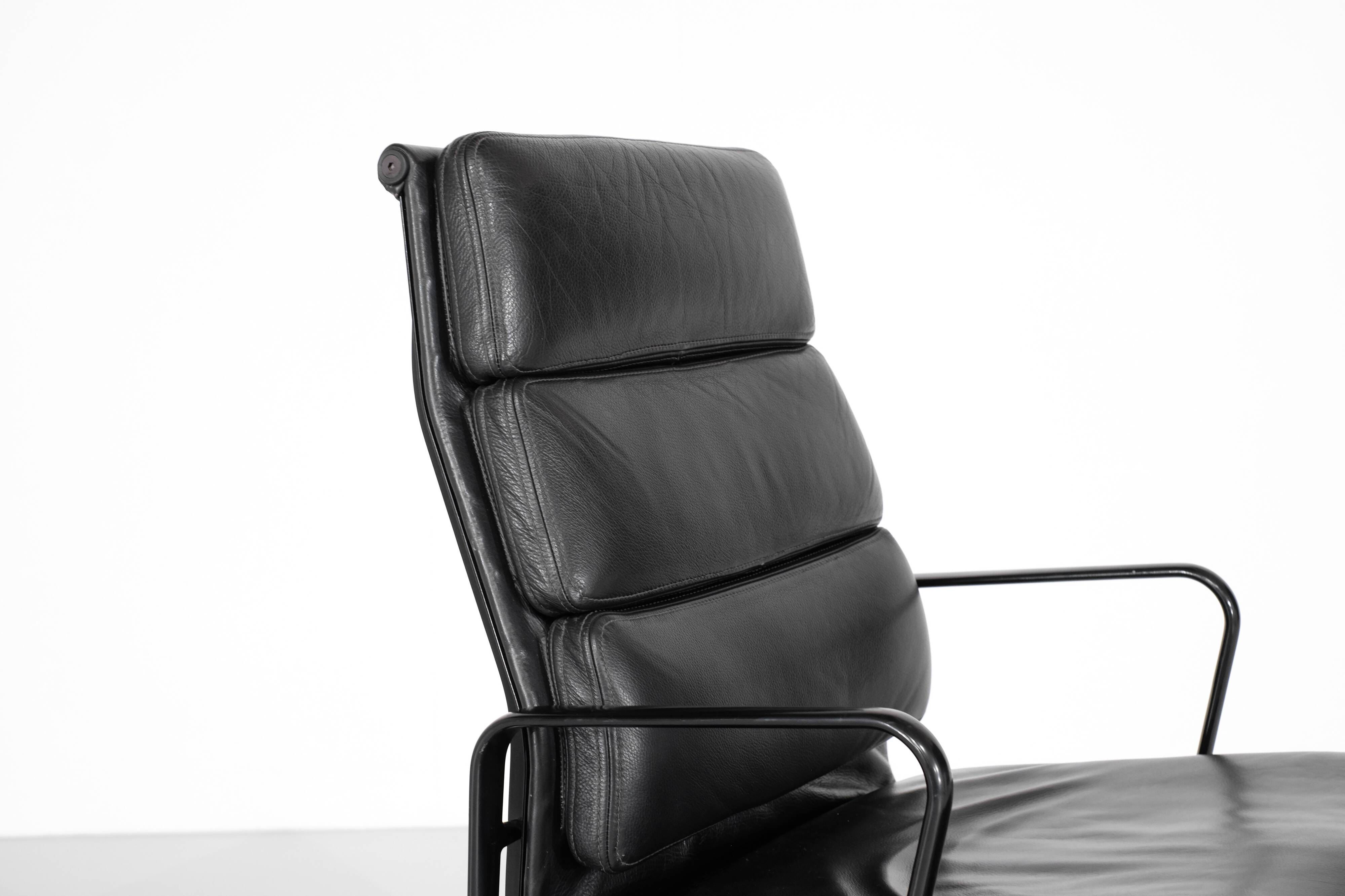 Soft Pad Chair "EA 219" Charles Ray Eames, USA 1969.