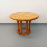 Vintage Scandinavian round dining table by Rainer Daumiller in pine from the 1960s.