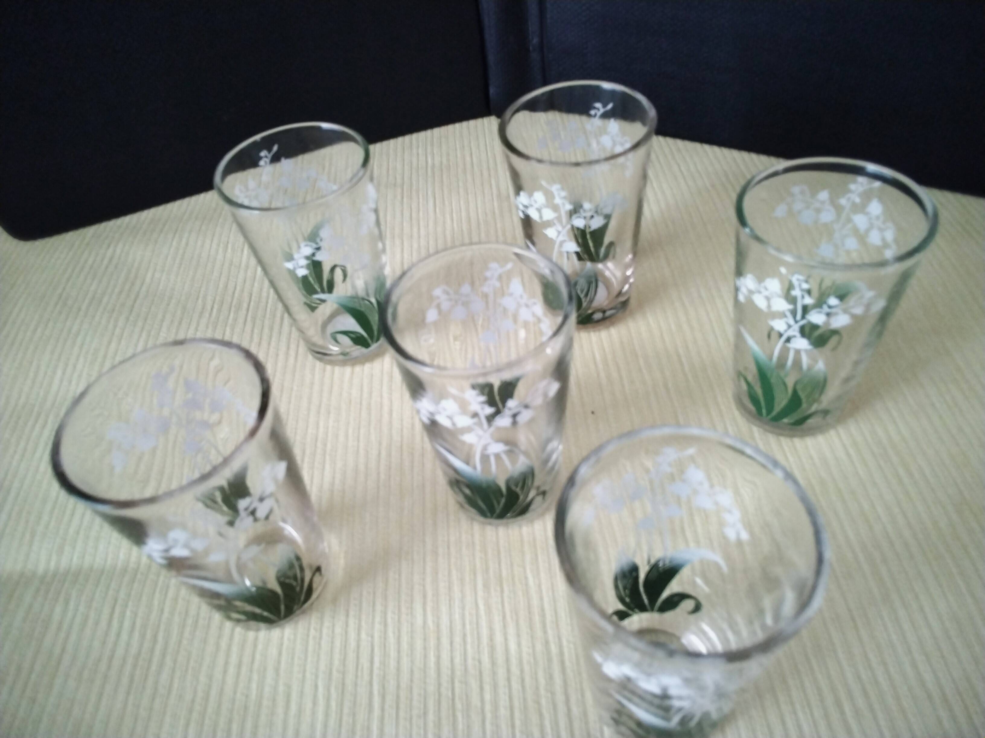 6 Goblet-shaped tea glasses with VMC screen-printed decoration