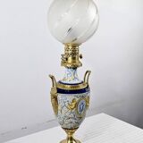 Lampe à pétrole en faïence, époque Napoléon III, milieu XIXème