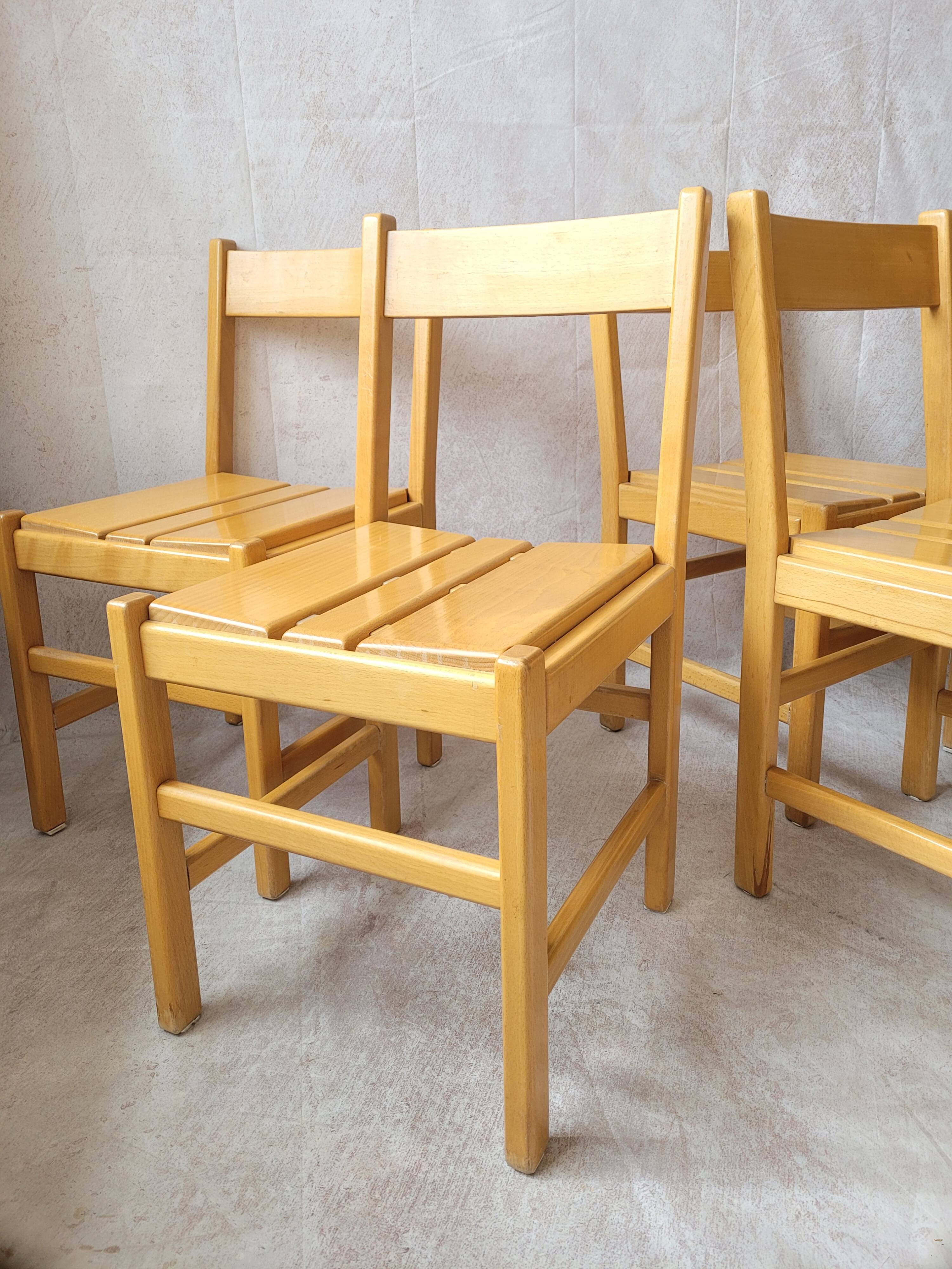 4 chaises vintage