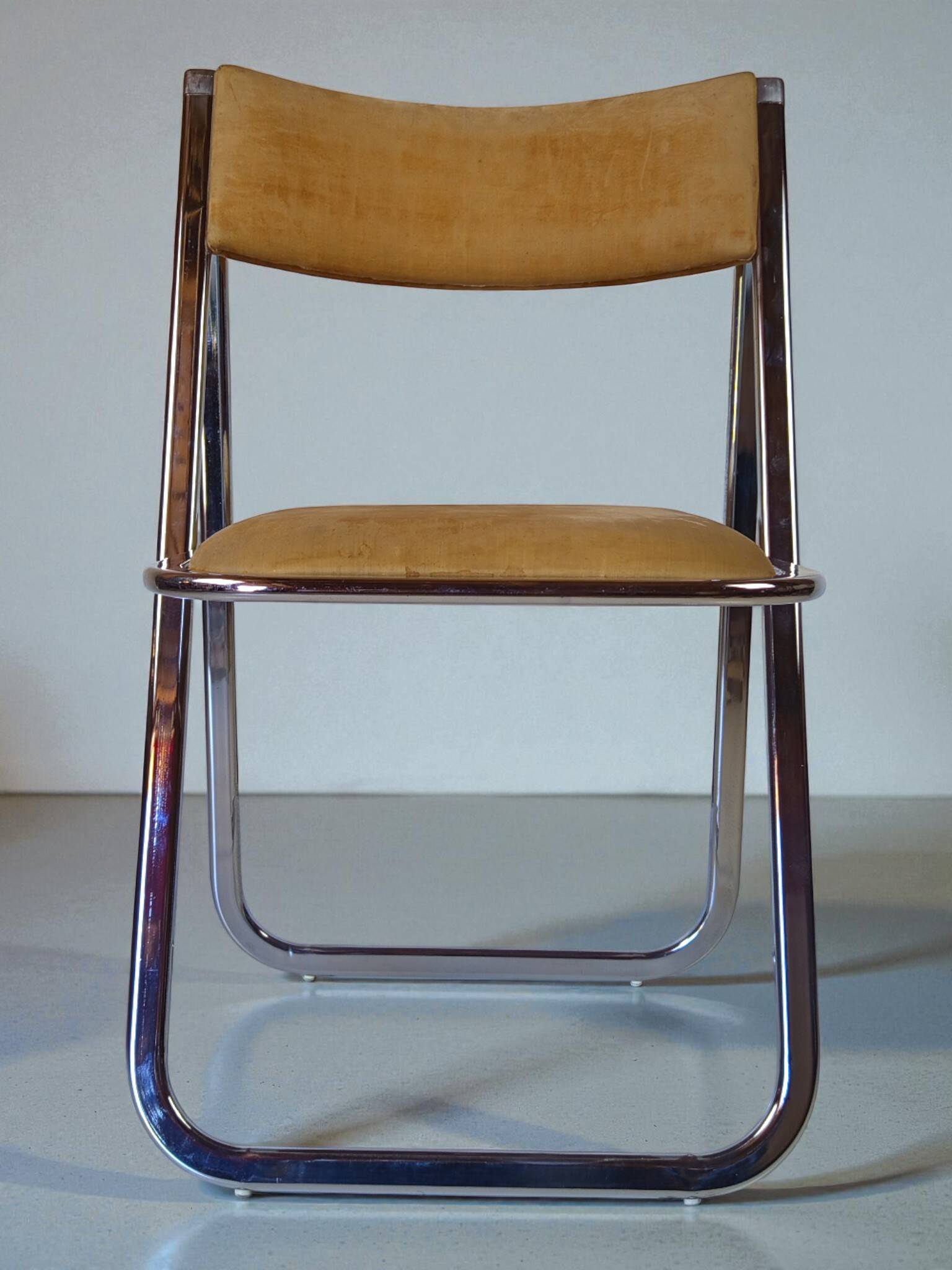 Vintage folding chair, Italian design
