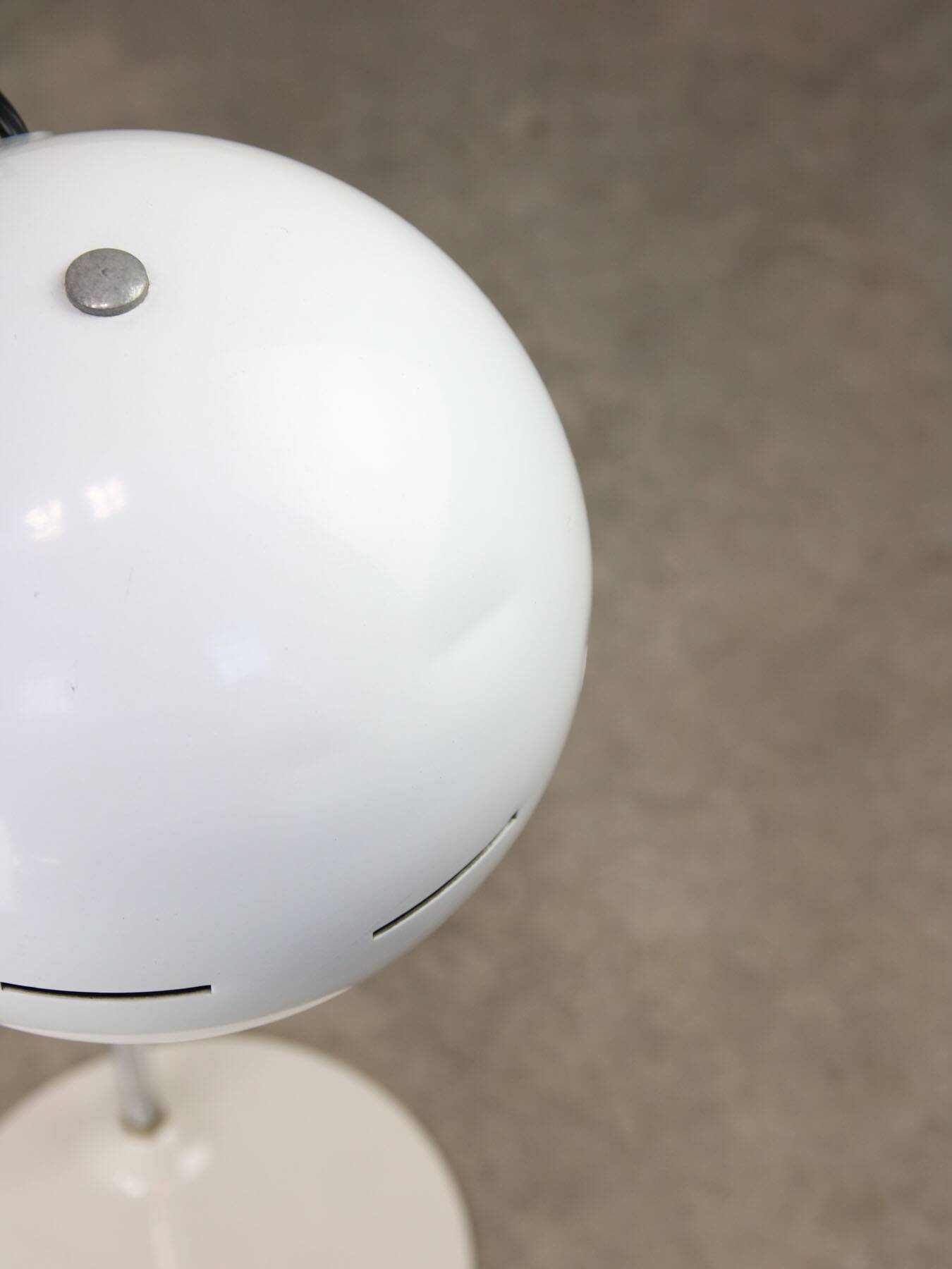 Space-age Italian Table Lamp in White Colour, 1970s