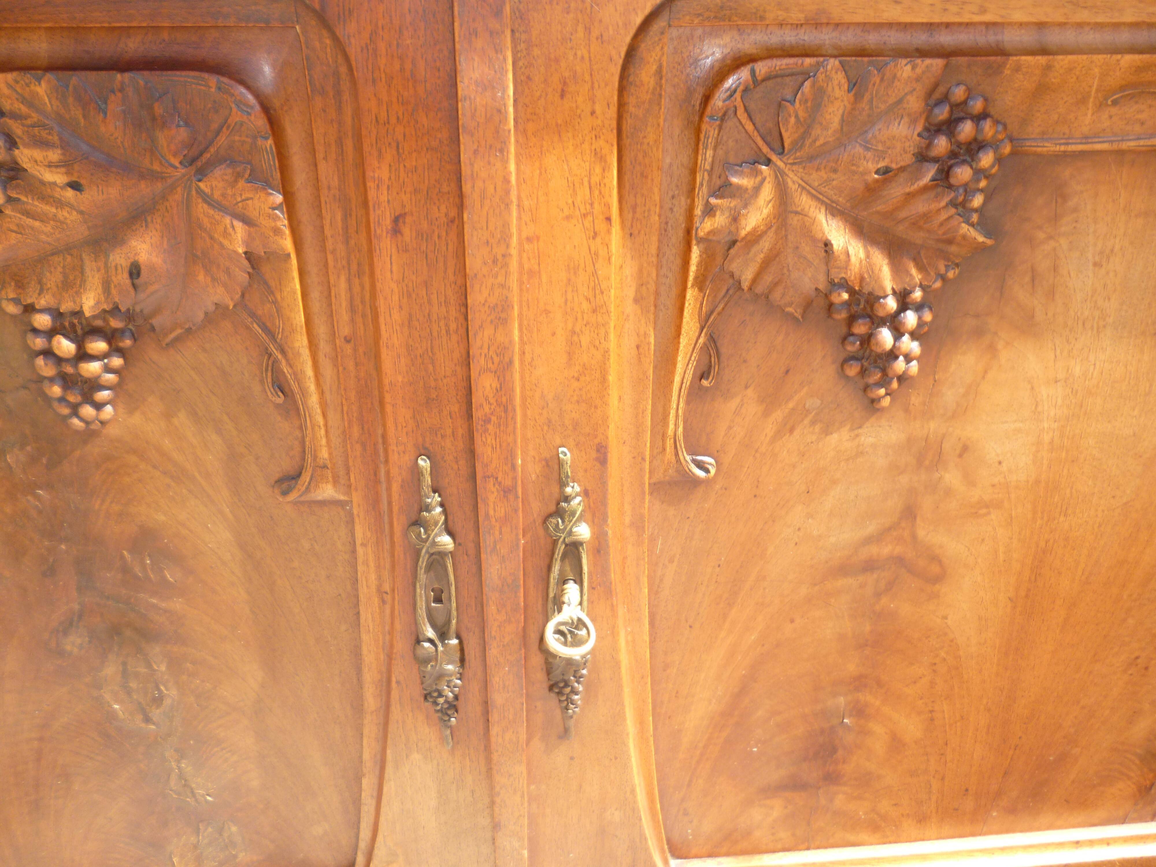 Two-body Art Nouveau 1900 sideboard stamped Georges Ernest Nowak