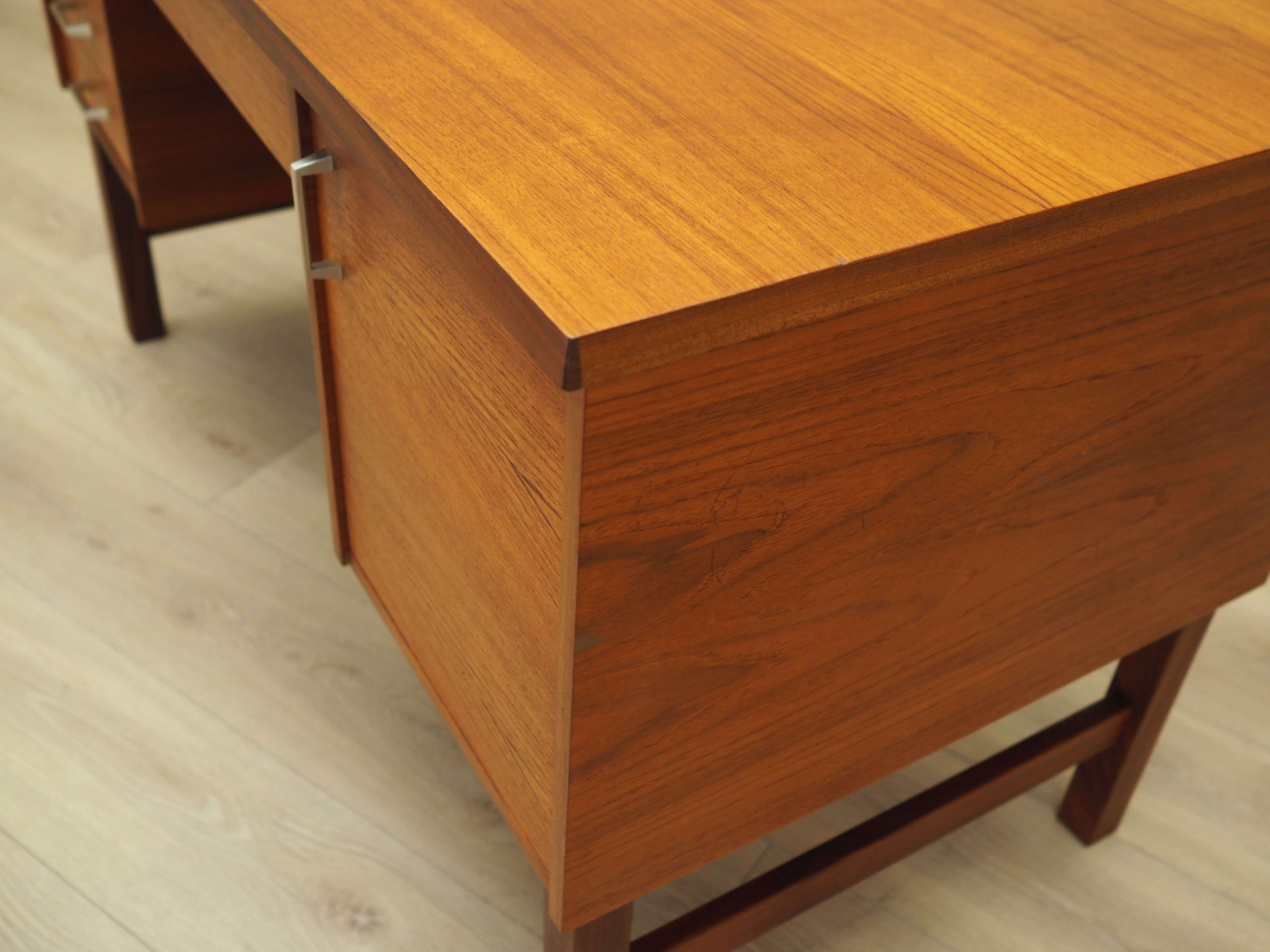 Teak desk, Danish design, 1970s, production: Denmark