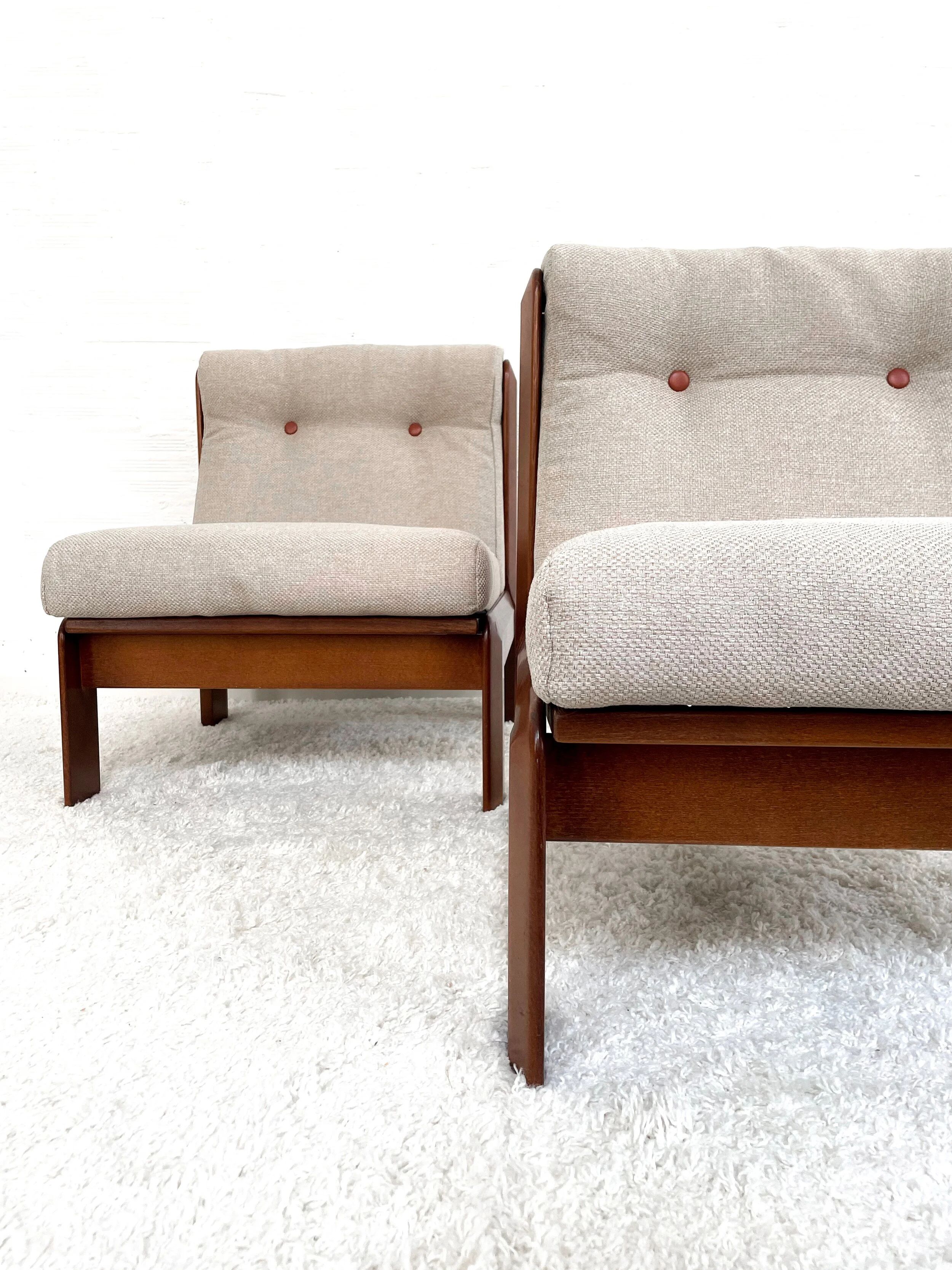 Guilleumas armchair. Upholstered in raw. Spain 70s