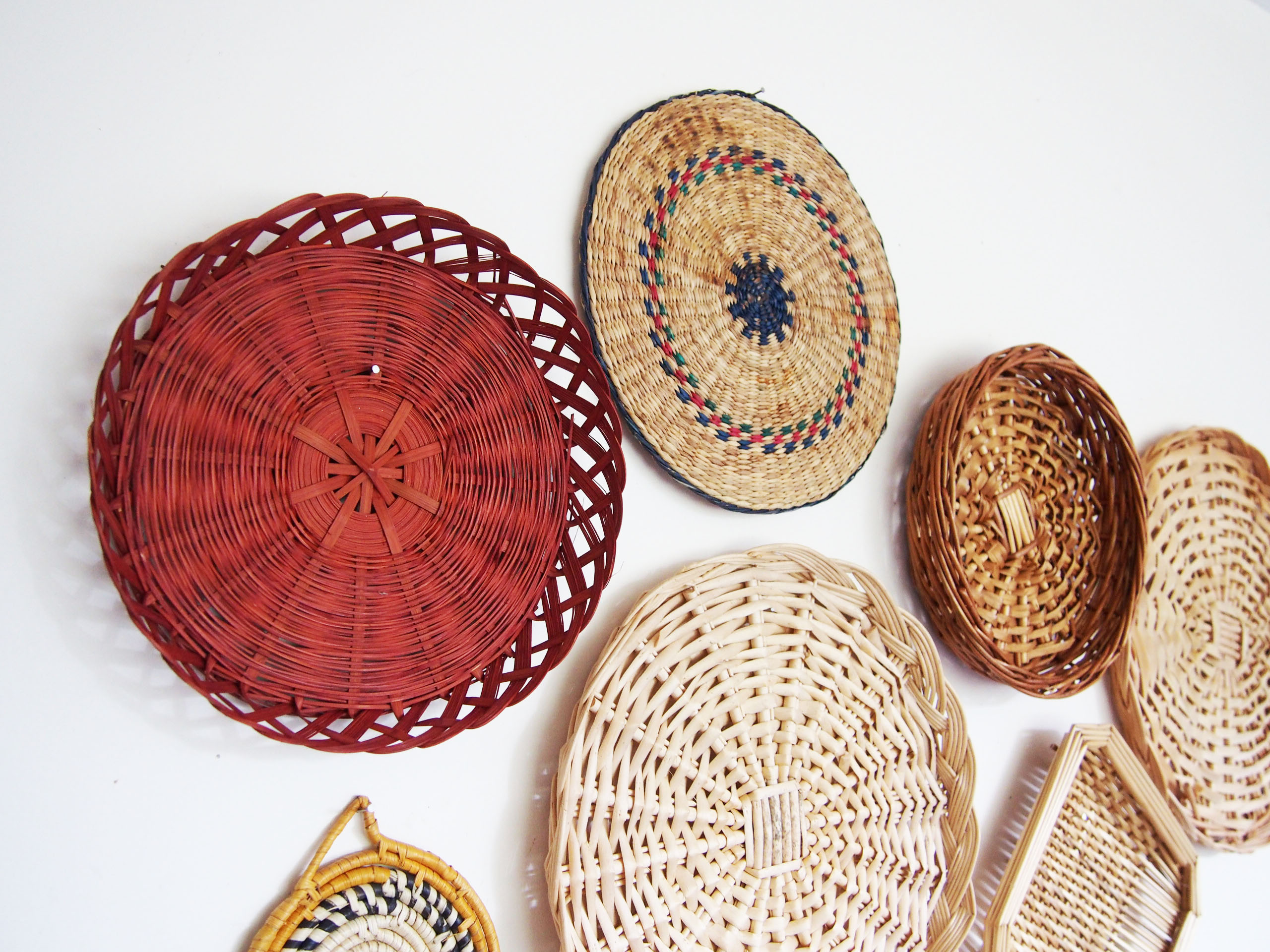 Wicker wall composition