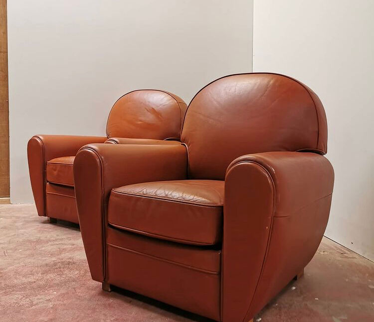 Paire de fauteuils Club cuir