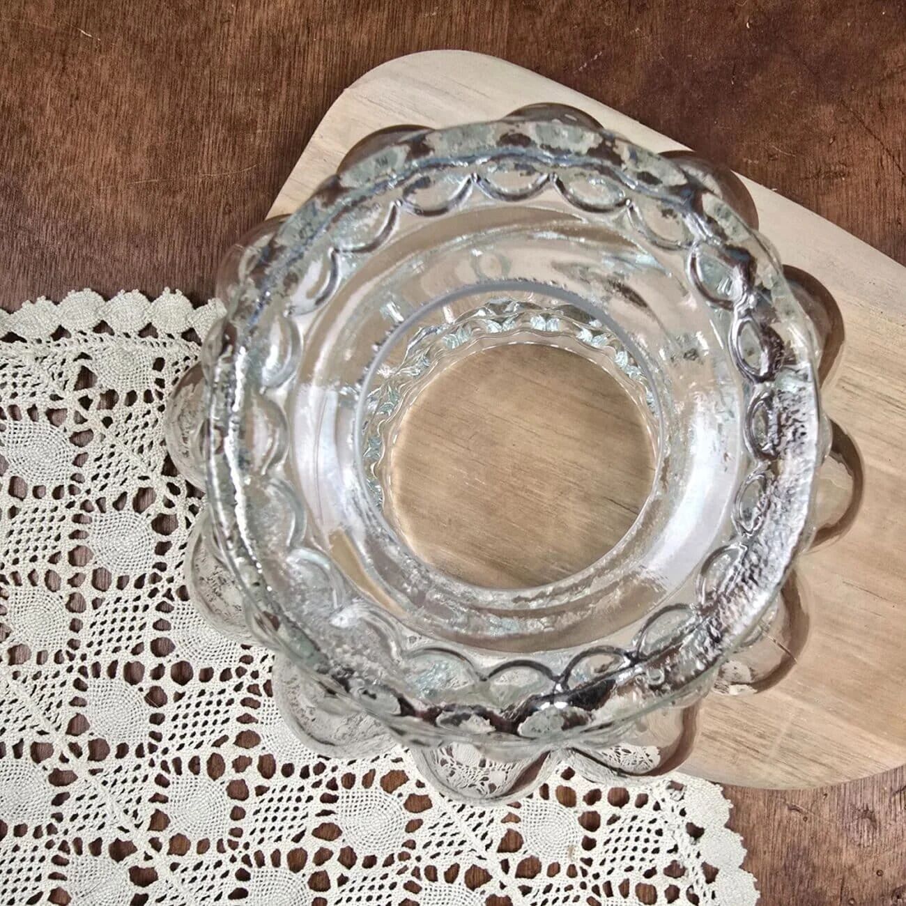 Vintage glass moulded globe – Light fixture with bubble decor