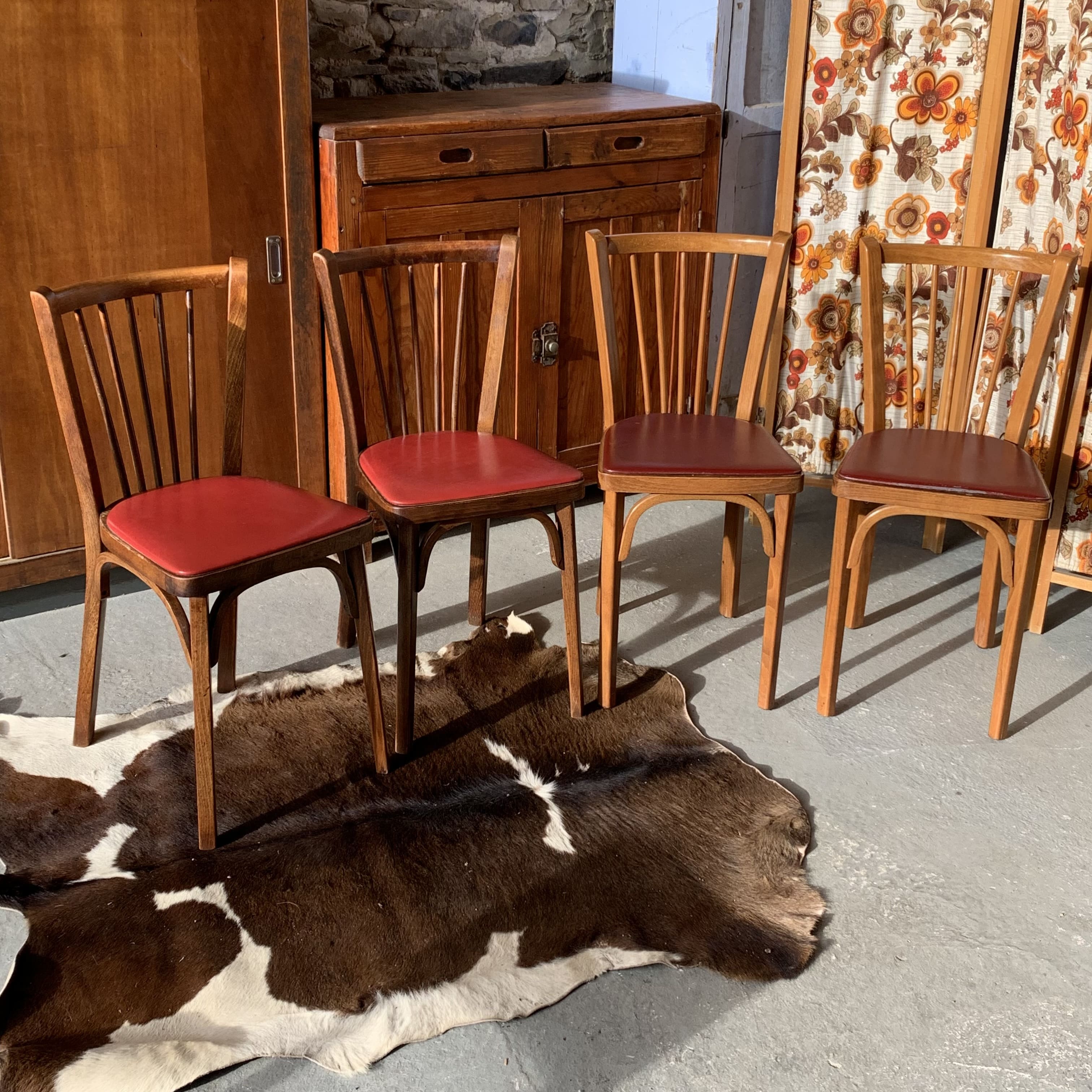4 Baumann bistro chairs sitting imitation leather 2 red and 2 burgundy