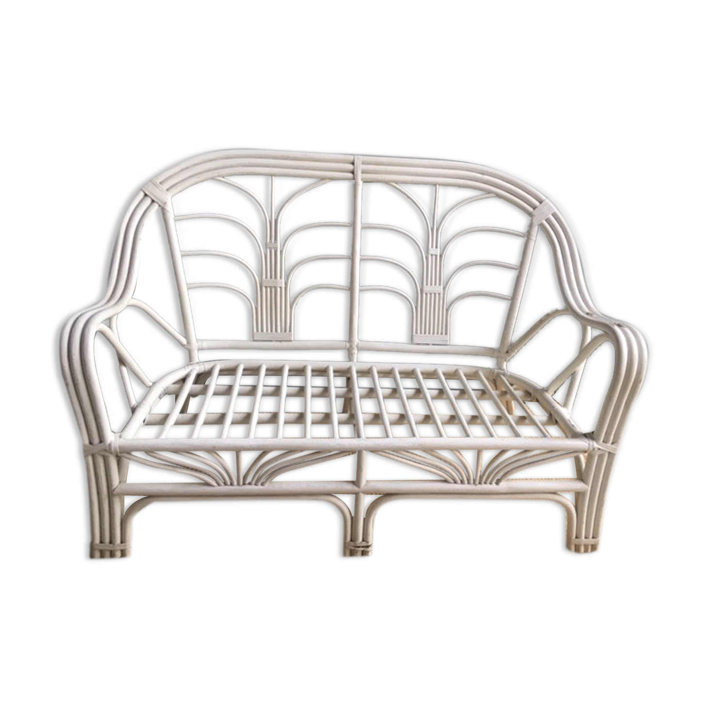 White vintage rattan bench