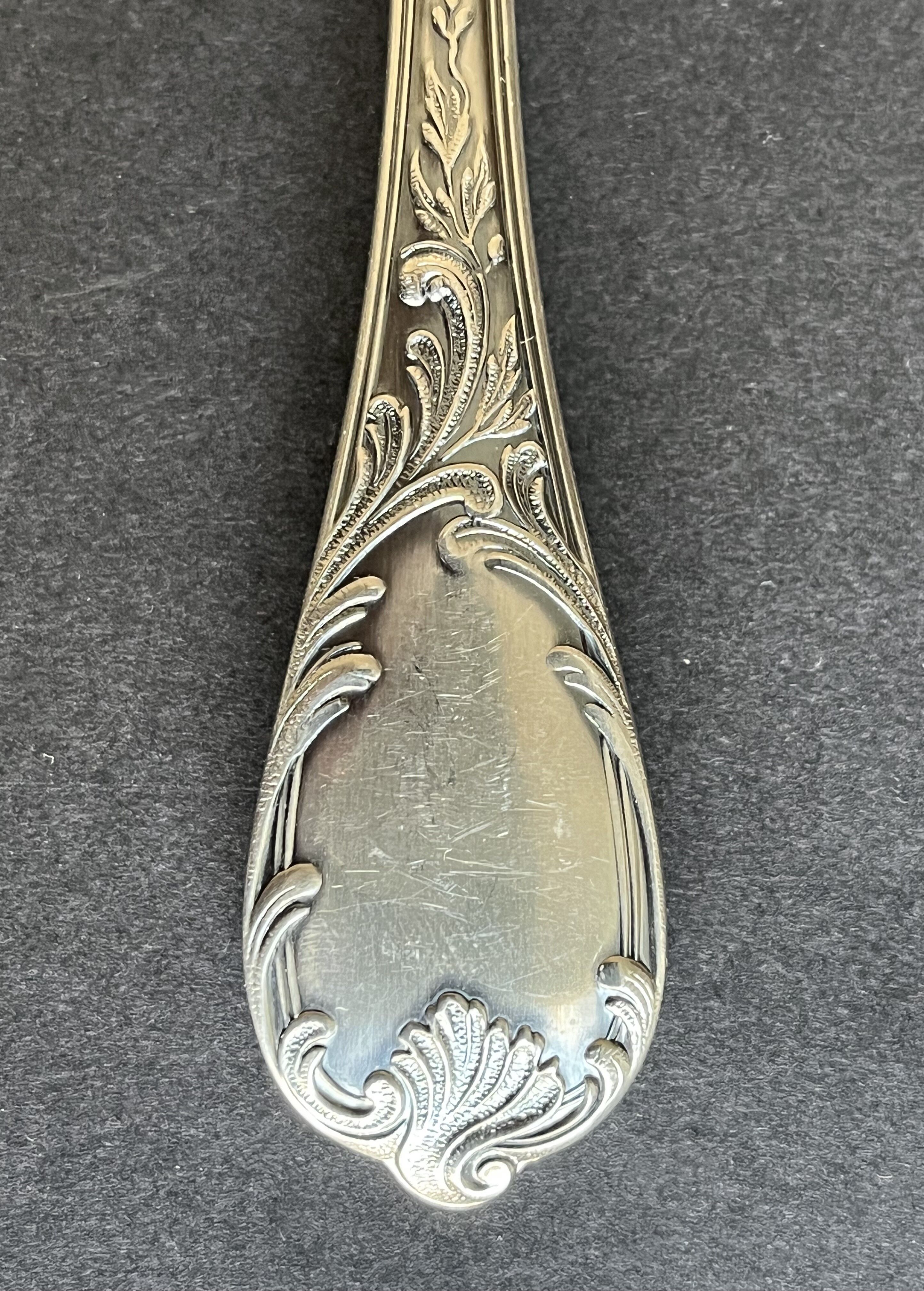Ménagère Christofle modèle Marly 111 pièces