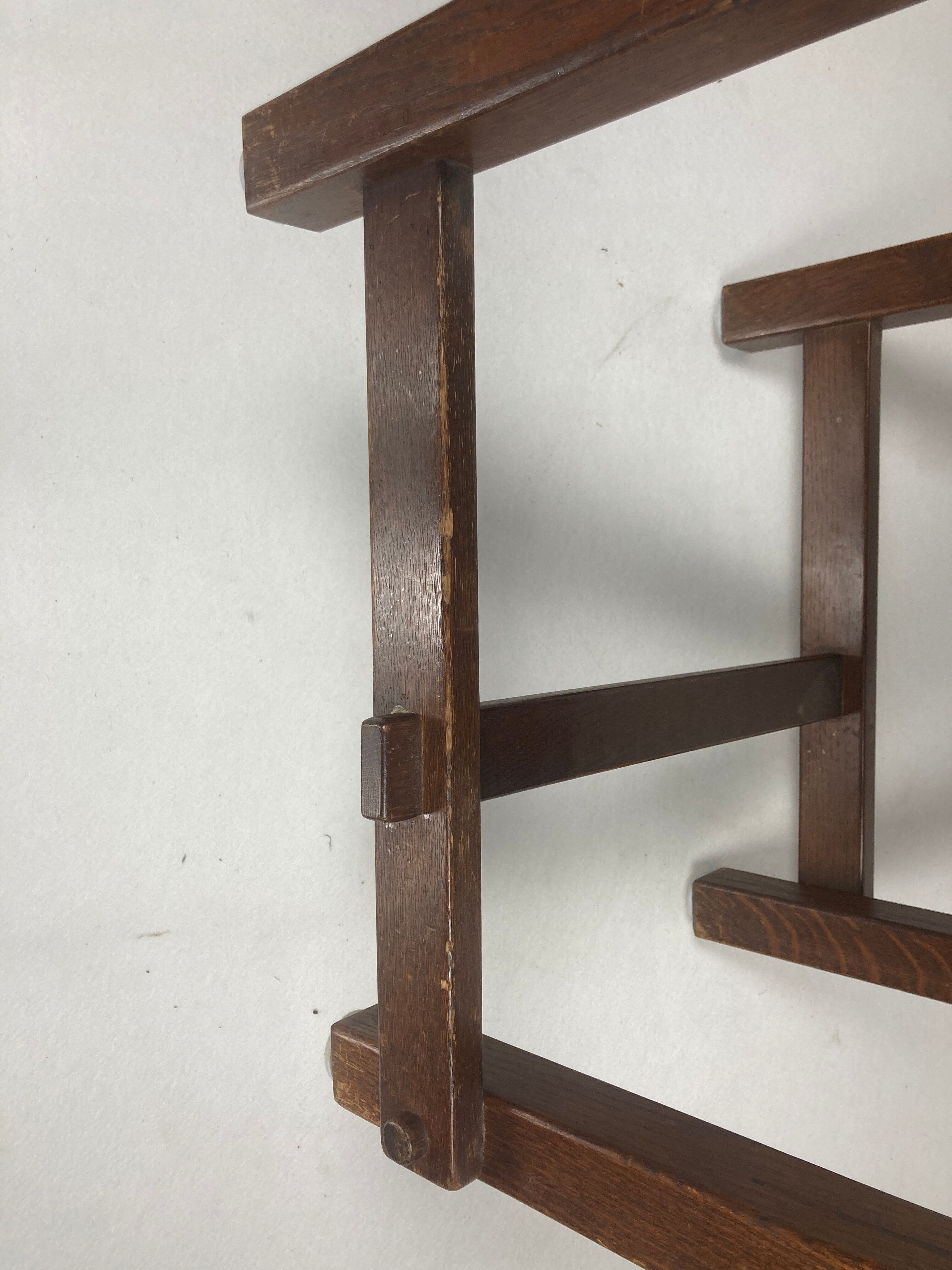 Ensemble de 4 chaises de salle à manger brutalistes en chêne et cuir, années 1960