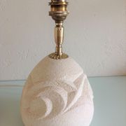 Ovoid lamp in carved stone and printed lampshade / vintage 60-70s