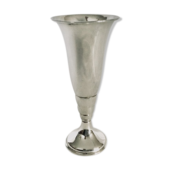 Vase cornet in dutch silver