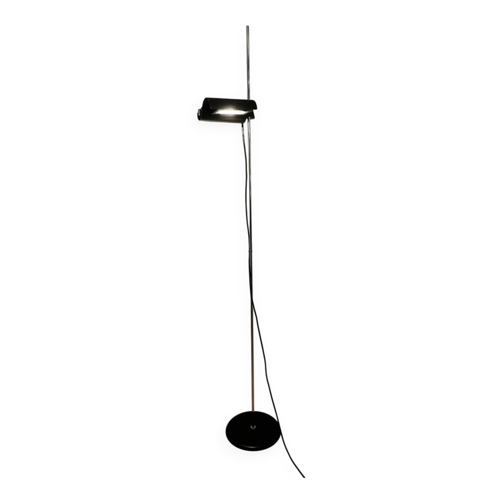 Lampadaire Oluce – DIM – Vico Magistretti – Acier chromé & aluminium –