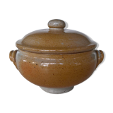 Covered bowl in Marais sandstone