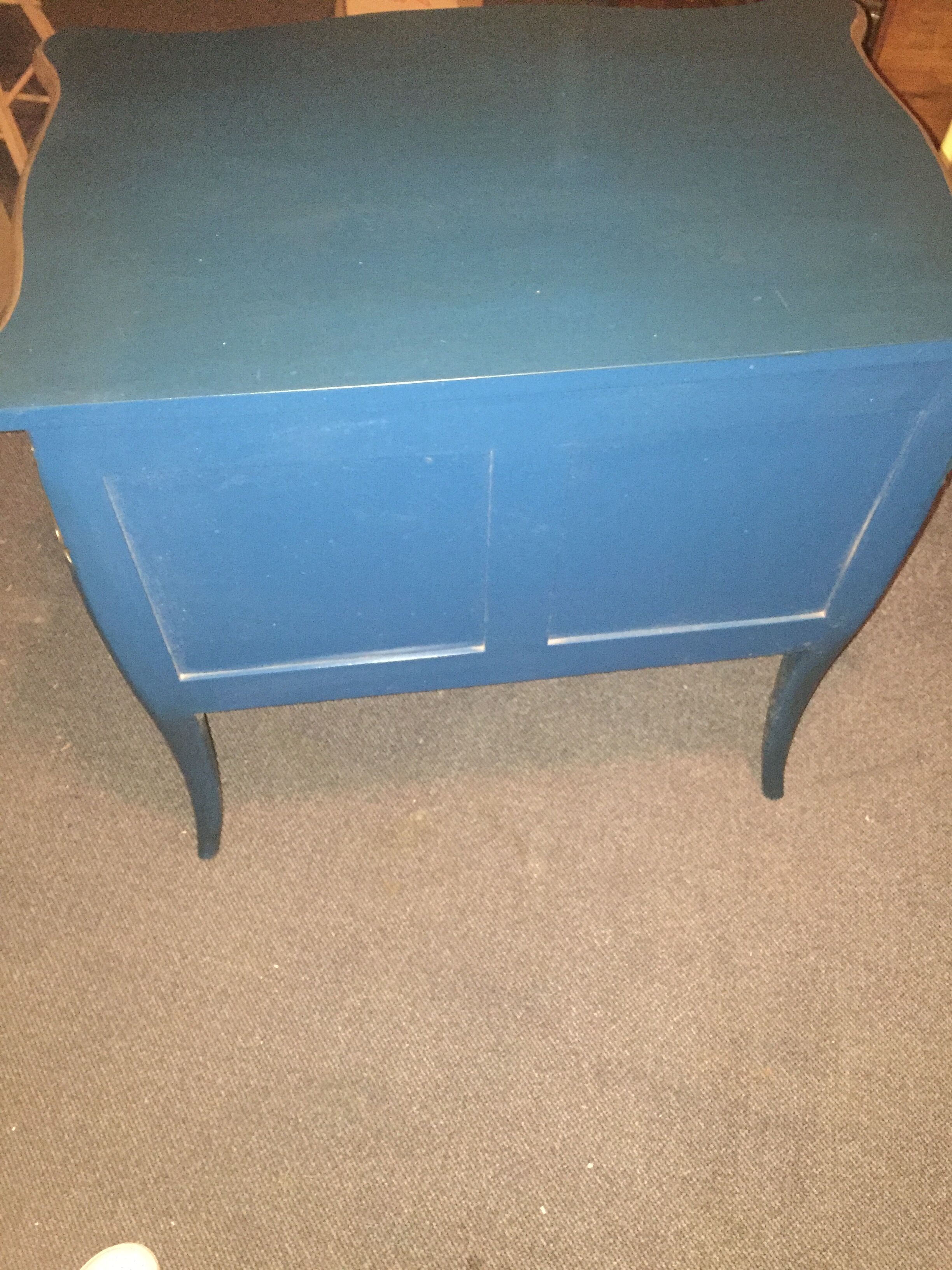 Duck blue chest of drawers