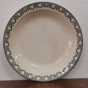 Iron earth hollow dish ec Salins, Louis XVI garlands