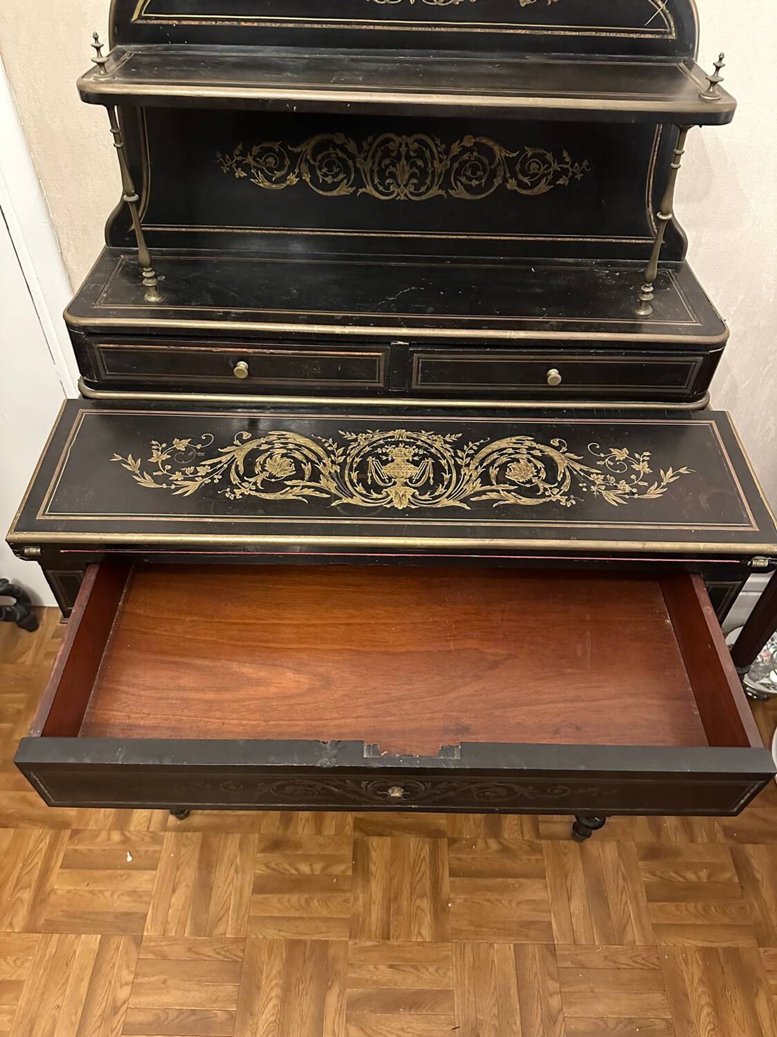 Napoleon III secretary with tiers - Blackened wood, enhanced with brass 19th century