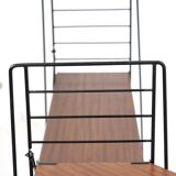 Tomado teak floor shelf with corner